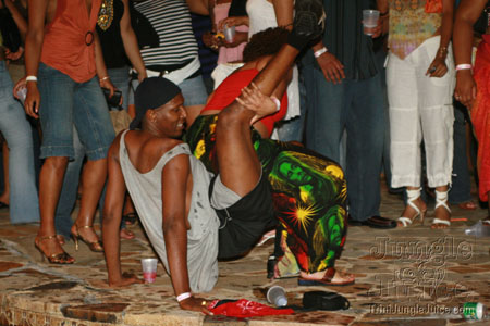 taboo_2006_pt2-066