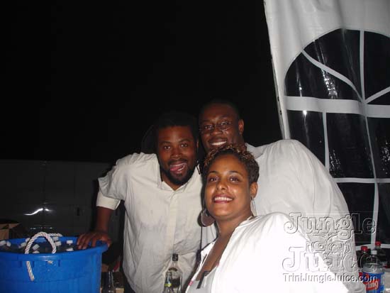 dc_taboo_2006-074