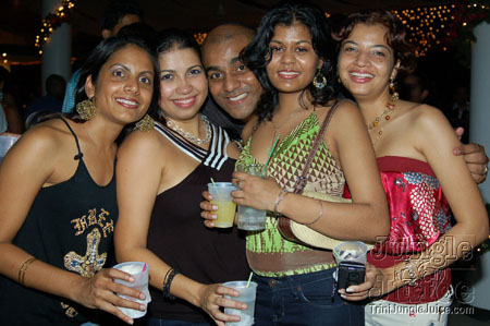tribe_jingle_bell_jam-074