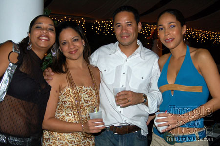 tribe_jingle_bell_jam-109