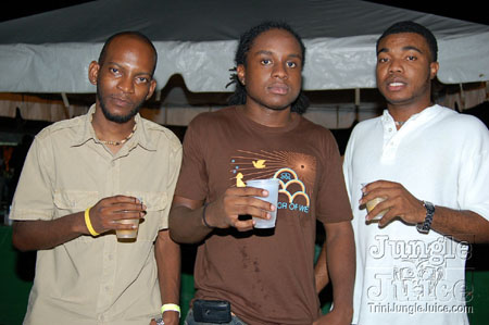 tribe_jingle_bell_jam-120