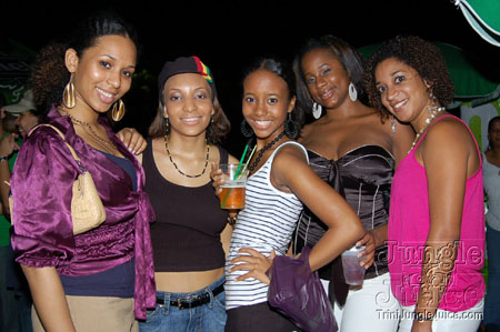 tribe_jingle_bell_jam-122