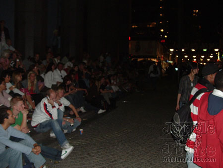 in_tune_2006-11