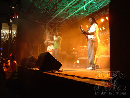 in_tune_2006-19