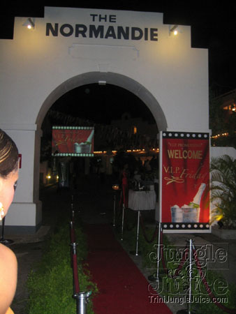 vip_friday_2006-01