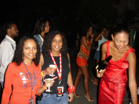 vip_friday_2006-09