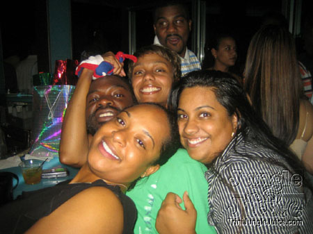 we_havin_ah_ball-59