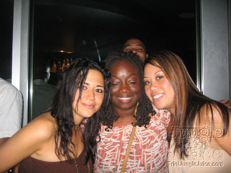 we_havin_ah_ball-82