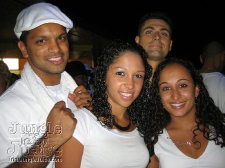 whiteout11-034