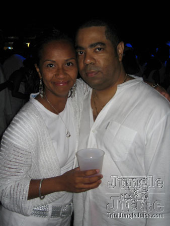 whiteout11-092