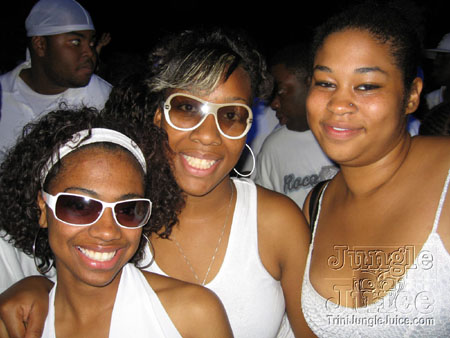 whiteout11-109