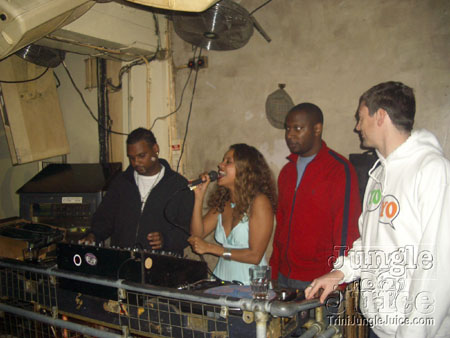 yoyo_mar_2006-22