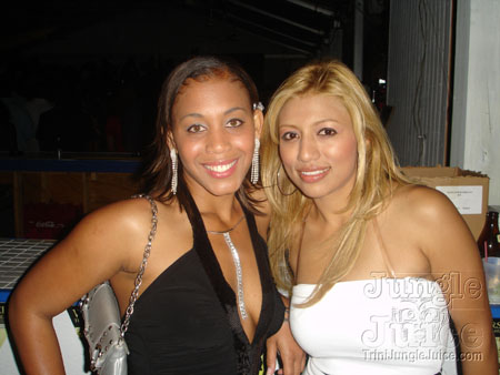 3some_apr07-36