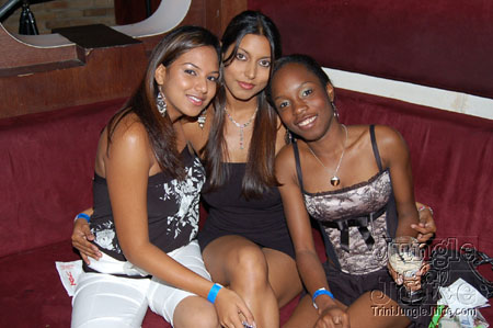 akon_zen_2007-008