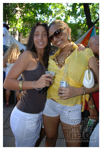 amnesia_ny_2007-007