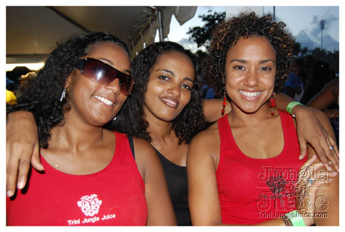 broward_carnival_2007_pt2-151
