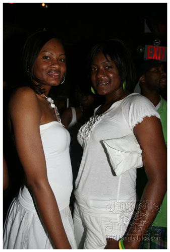 change_ny-073