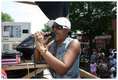 dc_carnival_2007_pt2-149