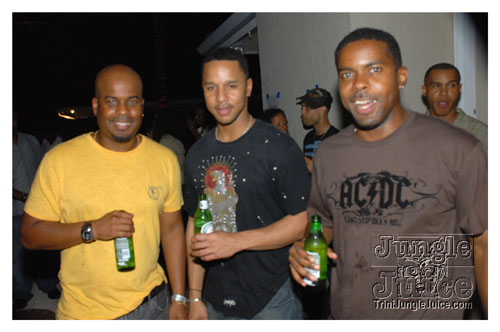 dv8_2007-058