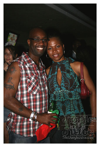 dv8_2007-087
