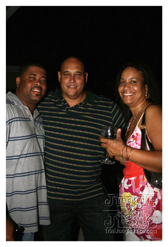 dv8_2007-095