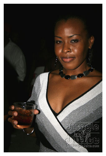 dv8_2007-105