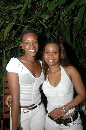eclipze_2007-02