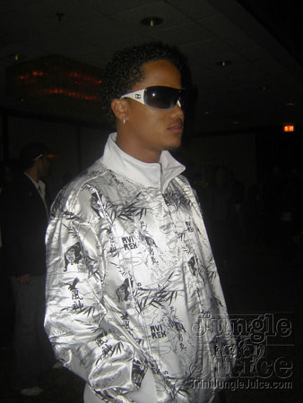 groovy_apr07-02