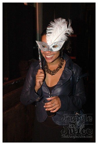 incognito_2007-001