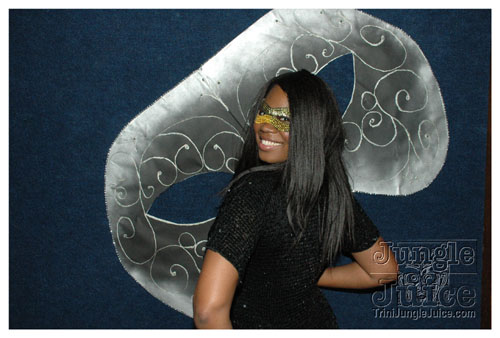 incognito_2007-017