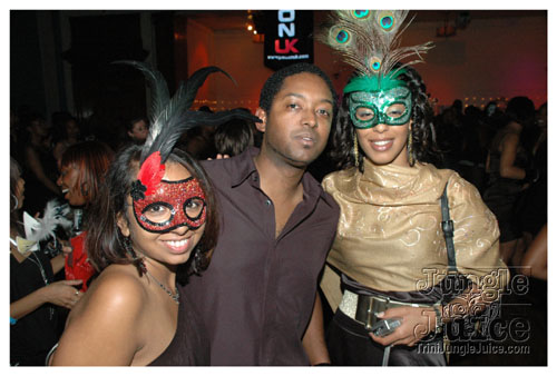 incognito_2007-029