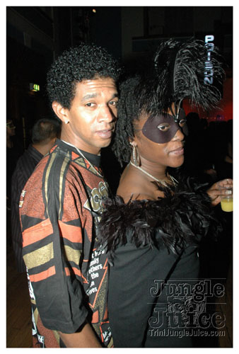 incognito_2007-047