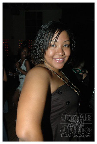 incognito_2007-058