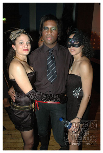 incognito_2007-121