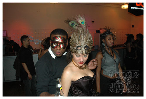 incognito_2007-128