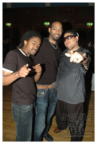incognito_2007-130