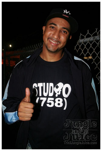 intl_flag_night_2007-011