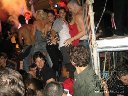 karma_sutra_2007-40