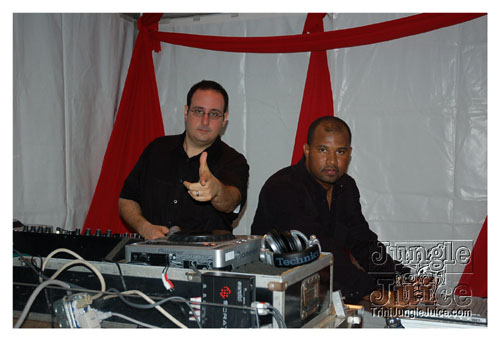 red_ews_oct07-085