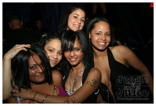 rumjungle_bikini_fashion_2007-009