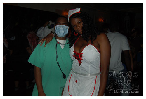 scream_4_2k7-033