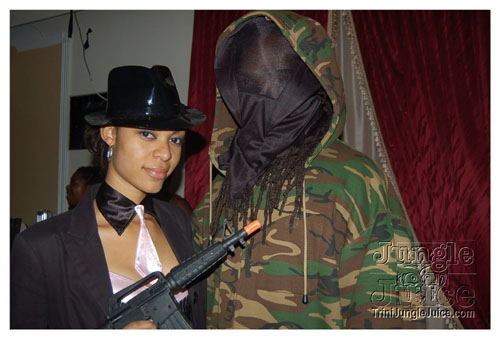 scream_4_2k7-039