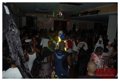 scream_4_2k7-065