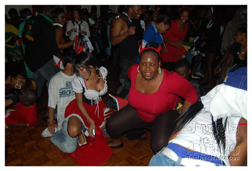 scream_4_2k7-071