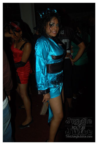 scream_4_2k7-076