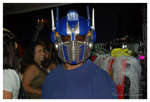 scream_4_2k7-088