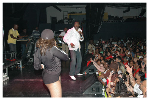 soca_storm-123