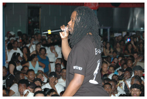 soca_or_die_6-063