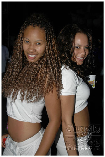 pose_2007-50