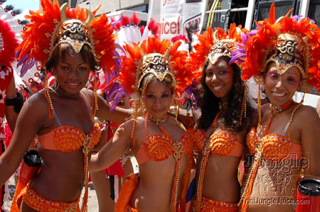 tribe_tue_2007_pt1-293